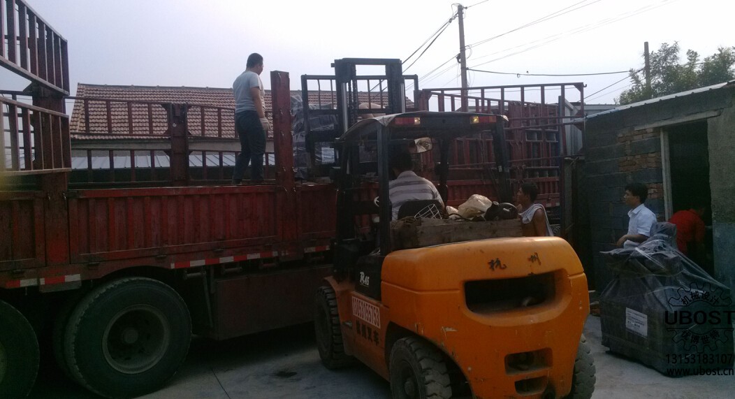 優(yōu)博世特，ubost,鉆孔機，銷軸，螺栓，自動，攻絲機，機械手，非標自動化，設(shè)備，銷軸鉆孔機，螺栓鉆孔機，