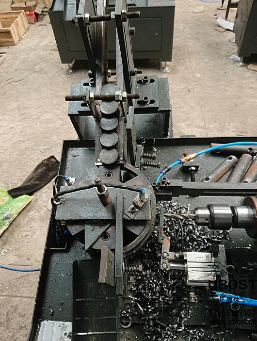 優(yōu)博世特，ubost,鉆孔機，銷軸，螺栓，自動，攻絲機，機械手，非標自動化，設備，銷軸鉆孔機，螺栓鉆孔機，