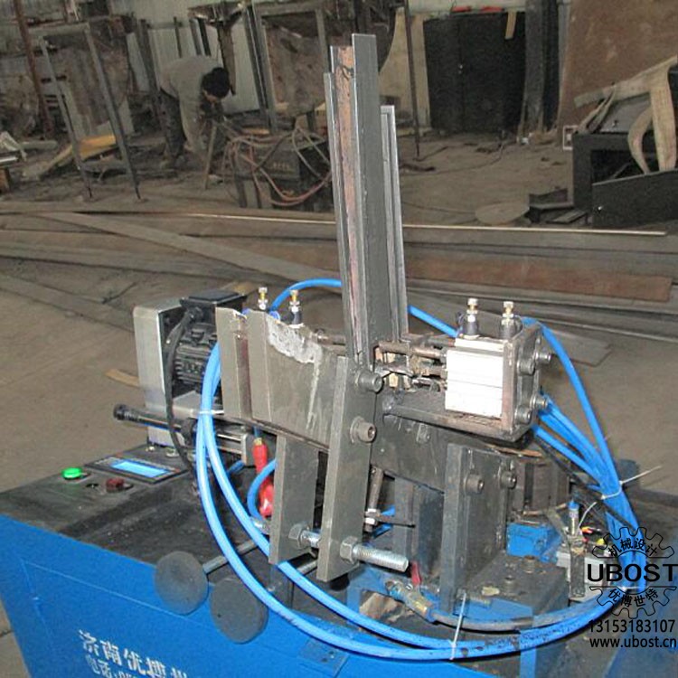 優(yōu)博世特，ubost,鉆孔機(jī)，銷軸，螺栓，自動，攻絲機(jī)，機(jī)械手，非標(biāo)自動化，設(shè)備，銷軸鉆孔機(jī)，螺栓鉆孔機(jī)，