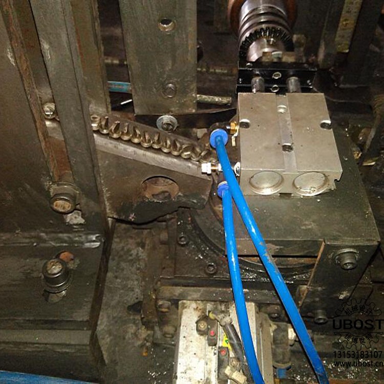 優(yōu)博世特，ubost,鉆孔機(jī)，銷軸，螺栓，自動，攻絲機(jī)，機(jī)械手，非標(biāo)自動化，設(shè)備，銷軸鉆孔機(jī)，螺栓鉆孔機(jī)，