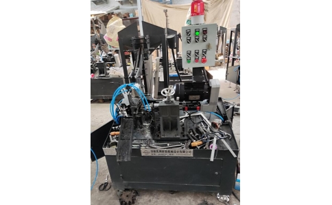 銷(xiāo)軸、螺栓-單軸全自動(dòng)鉆孔機(jī)