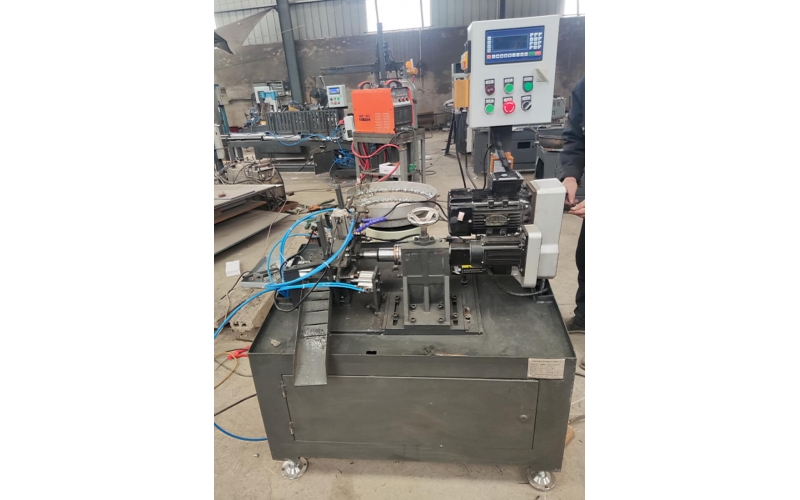 方螺栓自動鉆孔機(jī)